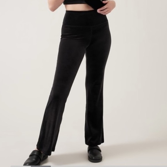 Athleta XS Elation Velvet Flare Pants in Black - Picture 1 of 10